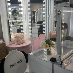 Vanity From 390