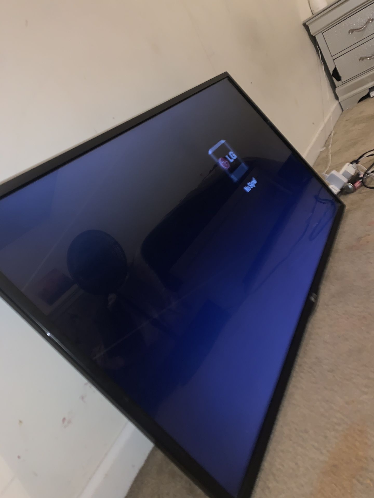 LG TV flat screen