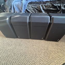 4 bose speakers 