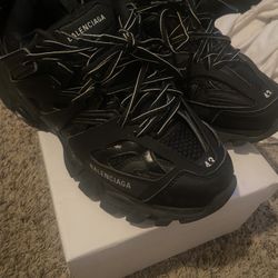 balenciaga tracks