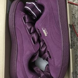 Suede Puma's size 8W