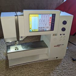 sewing machine artista 200