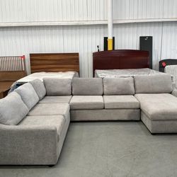 Stain Resistant Fabric Sectional 