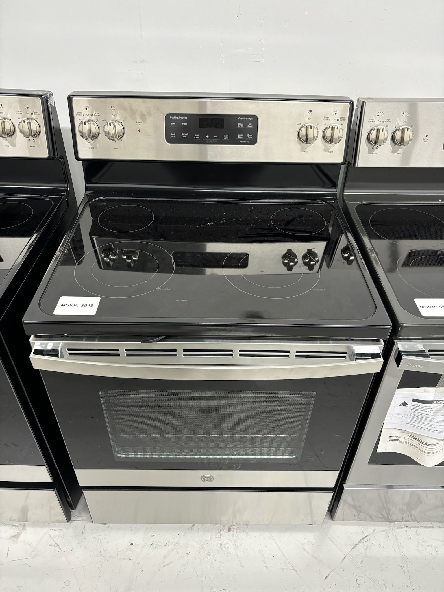 Free-Standing Electric Range