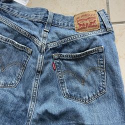 Levis Women Jeans