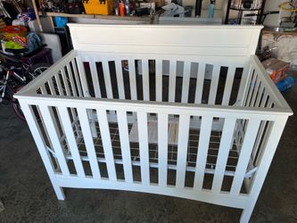 Baby crib