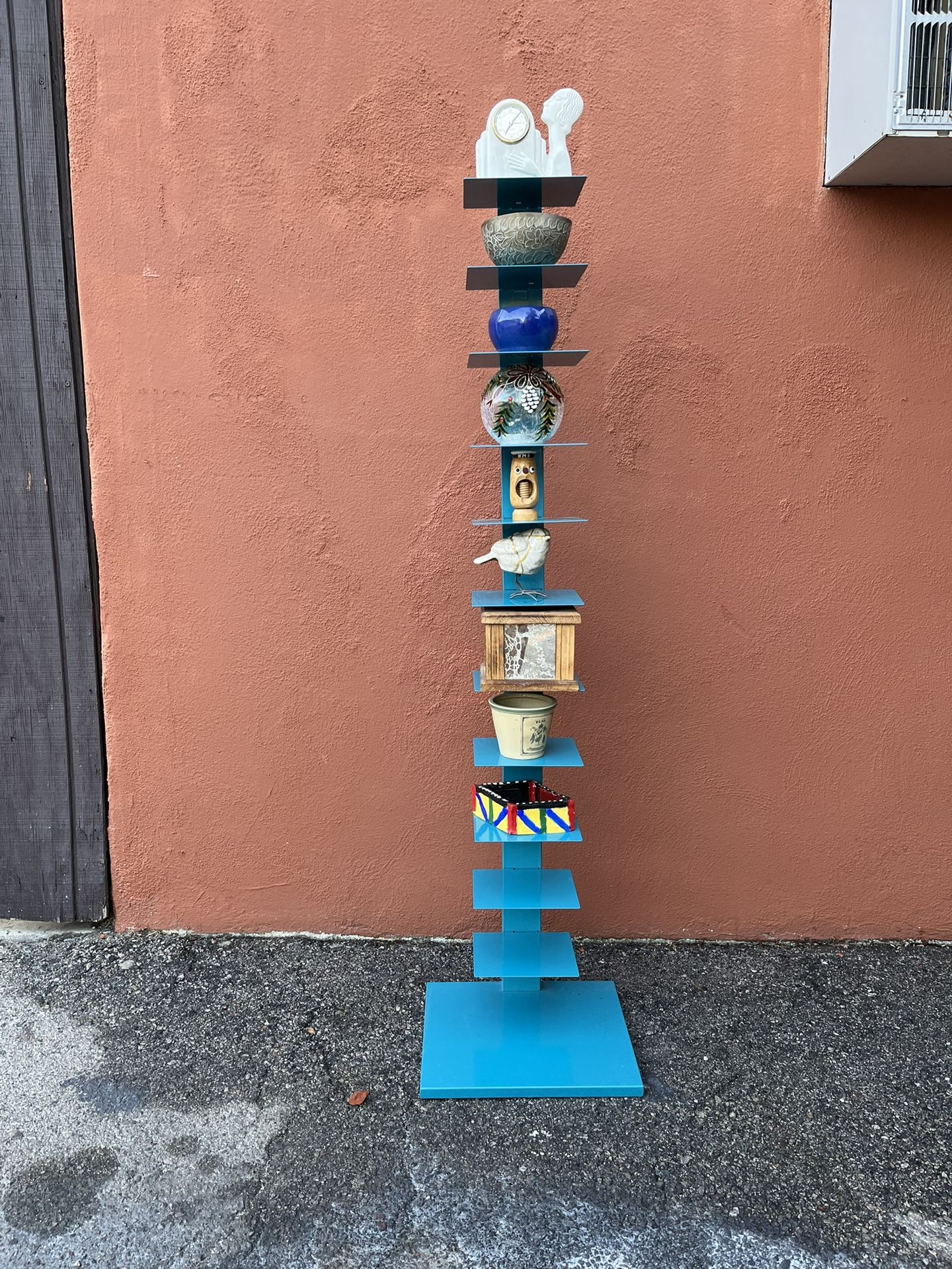 Metal display shelf