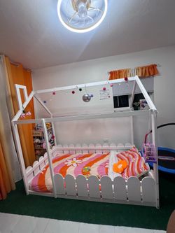 Twin House Bed