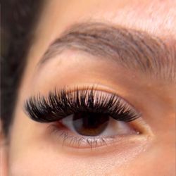 Lash Clusters