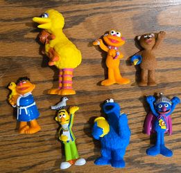 Vintage 1997 sesame Street action figures BUNDLErare pieces