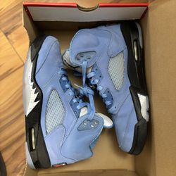 Jordan 5 UNC Size 8men