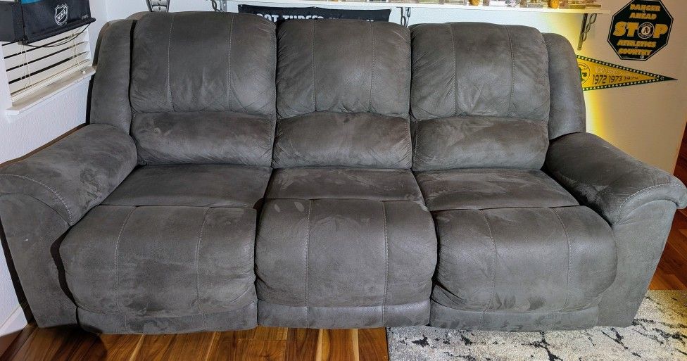 Reclining Sofa Set