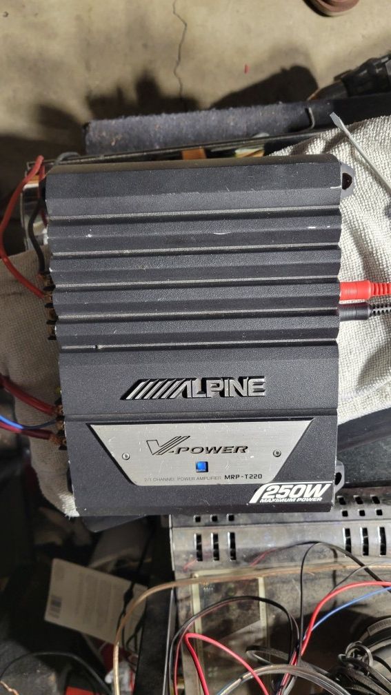 Alpine Bass Amplifier