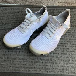 Nike Vapor Max Mn Sz 7 Wm Sz 8 Light Weight 