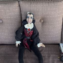 Creepy Doll The Hole In His Head