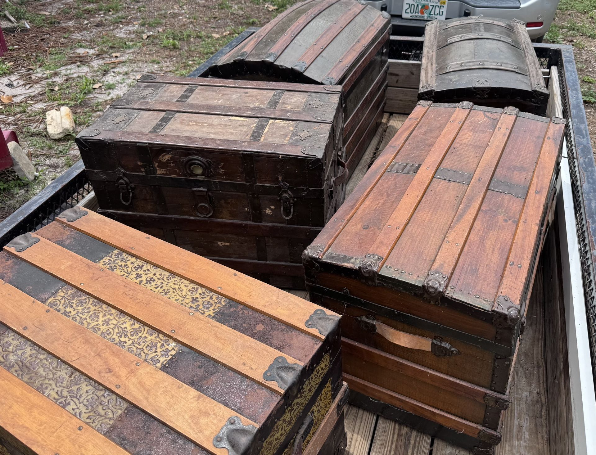 PIRATE Treasure Chests / Trunks