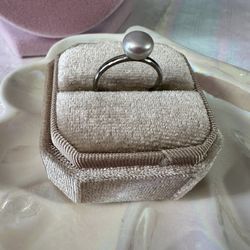 New stainless steel freshwater pearl ring  Size 6