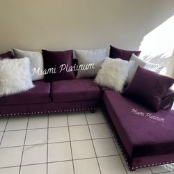 Sectional With Pillows /// Financing Available 