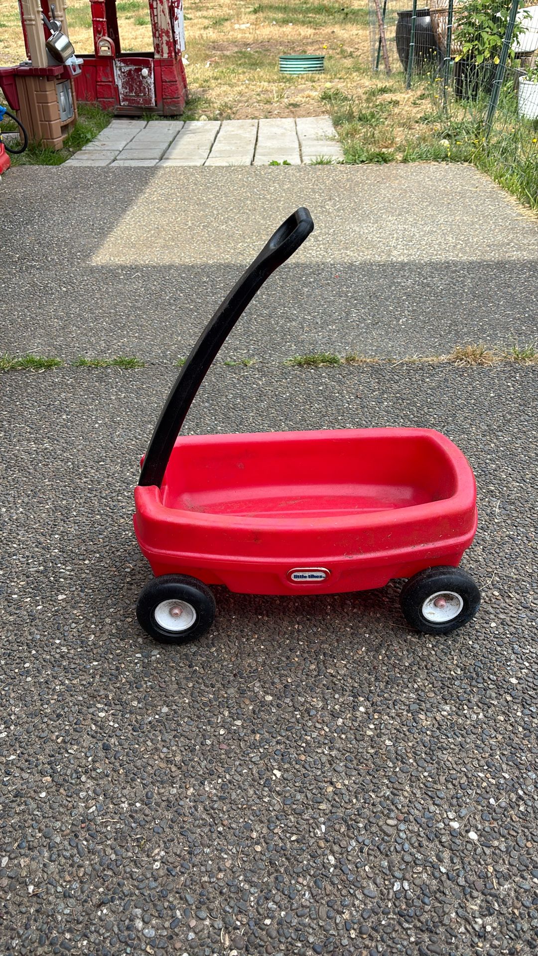 Red Little Tikes Wagon