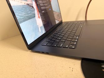 2023 Apple MacBook Air 15” M2 – 512GB – 99% Battery Health