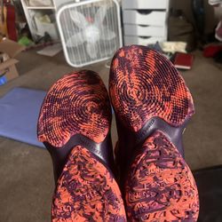 Zoom Freak 2 (Size 8)