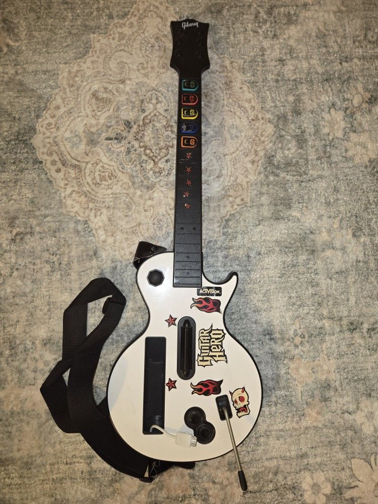 Nintendo Wii Guitar Hero Gibson Les Paul White Wireless Guitar w/ Strap Tested