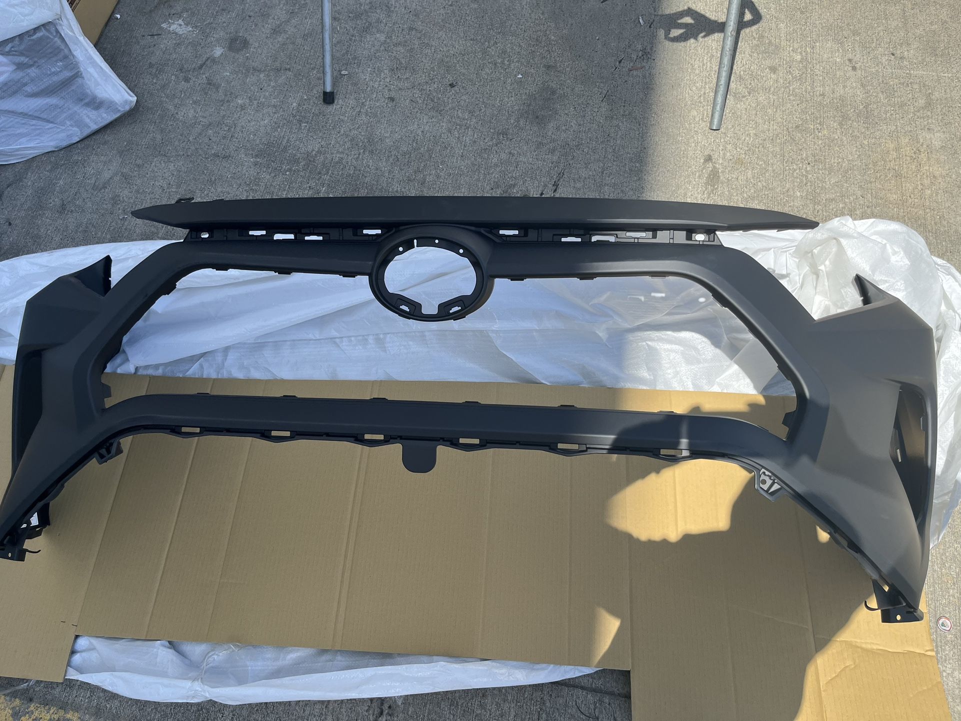 19-25 Toyota RAV4 Front Bumper