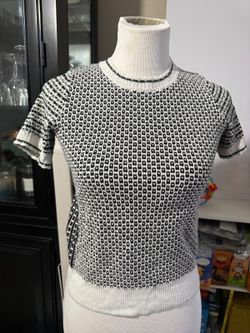 Anthropologie Black and White Patterned Short Sleeve Knit Top XS