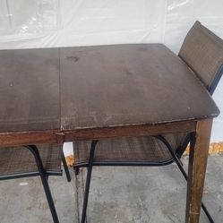 Dinner Table 