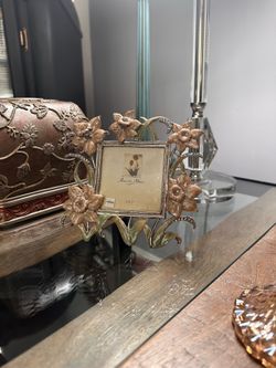 Silver Ashleigh Manor 3x3 Pink Flower Enamel Picture Frame