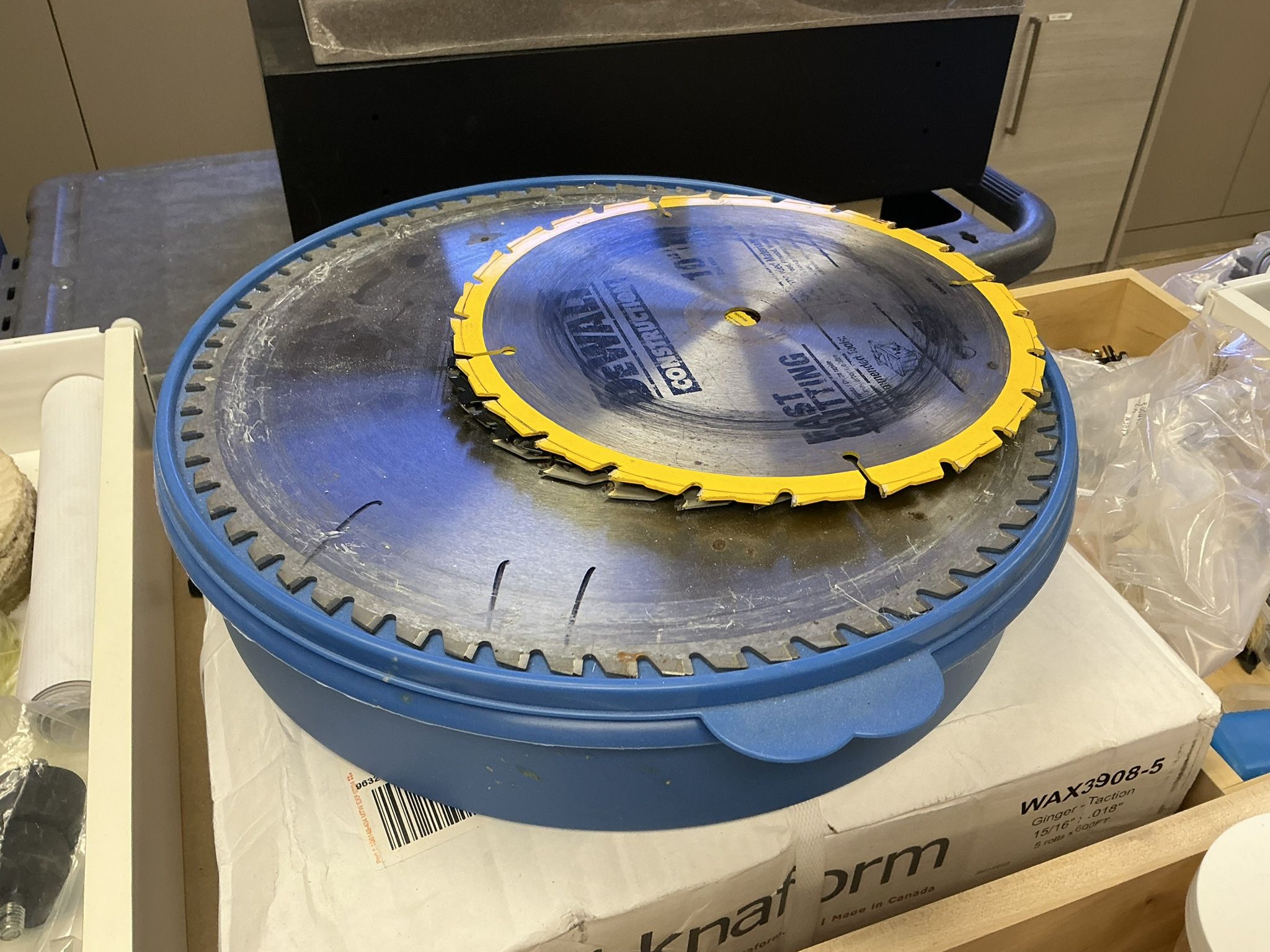 Rockler Router Bit and Saw Blade Cleaning Kit