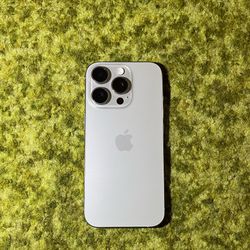 iPhone 16 Pro | 128GB | Natural Titanium | Factory Unlocked