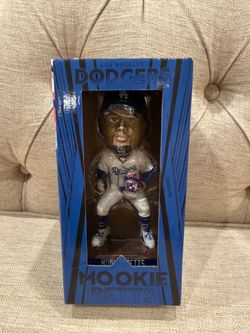 Los Angeles Dodgers Mookie Betts Bobblehead – New in Box
