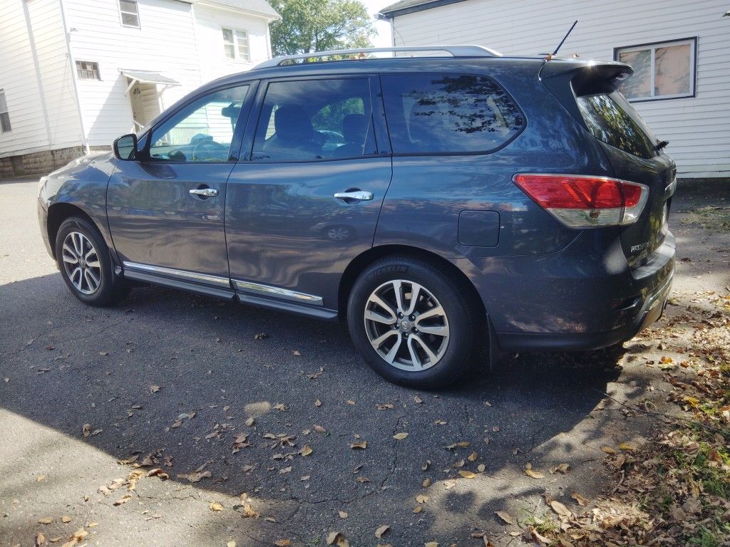2015 Nissan Pathfinder
