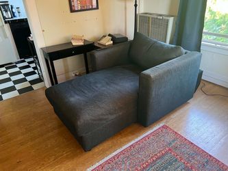 Blue Chaise/Chair w/storage
