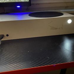 Xbox Series S And Oculus Quest 2