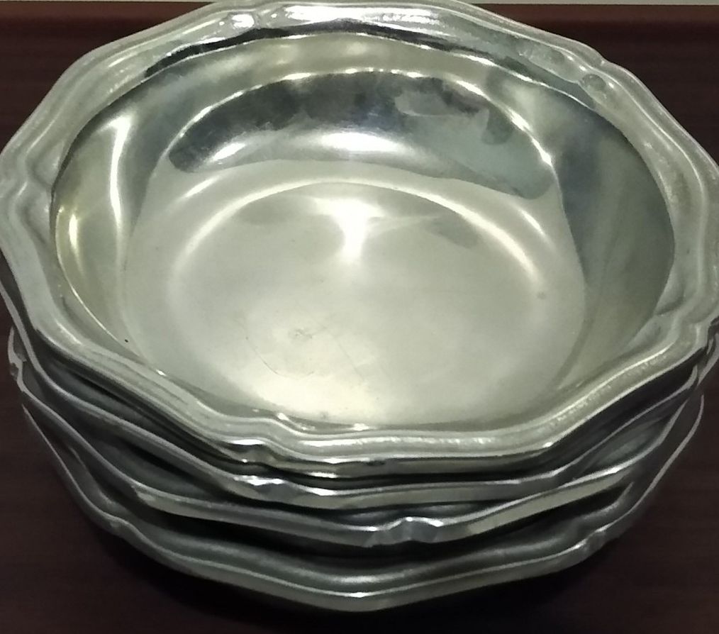 Vintage Pewter Bowl Small (4)