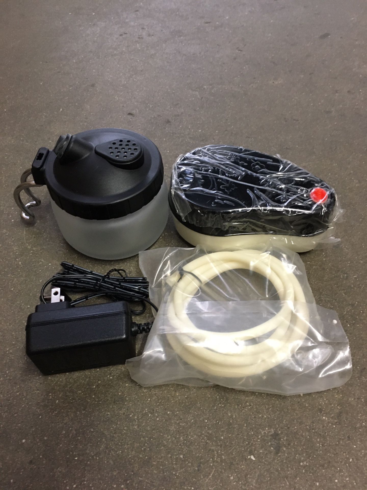 New in box $20 mini airbrush compressor with glass cleaning pot air hose 