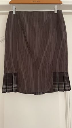 New Without Tags - Bebe Pinstripe Pencil Skirt - Size 6
