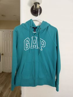 GAP Sweater - Size L