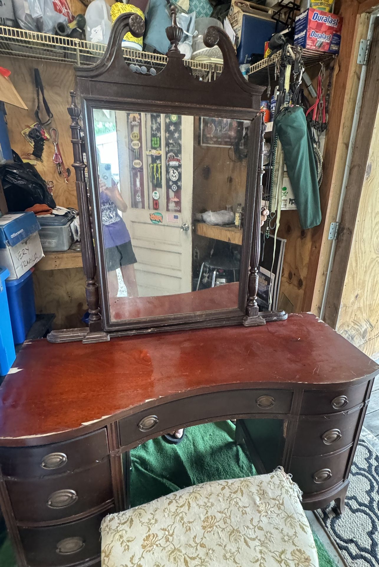 CLASSIC DUNCAN PHYFE VANITY WITH MIRROR AND SITTING STOOL (From The 1940’s)