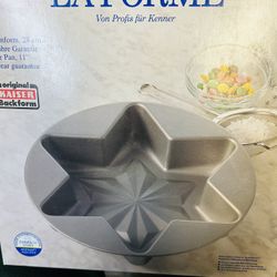New  Vintage Original Kaiser La Forme Christmas Star Non Stick Cake Pan •