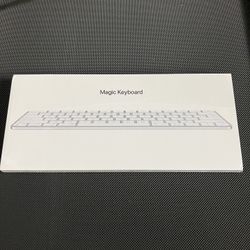 Apple New Magic Keyboard (A2450)