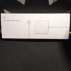 APPLE CHARGER New $20