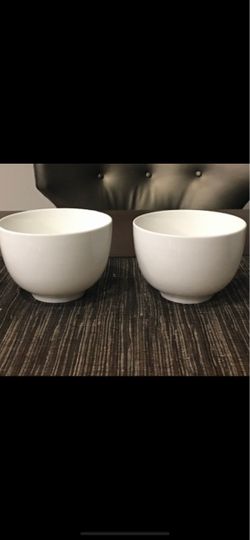 Set of 4 Large Cereal Bowls by “White Elements”