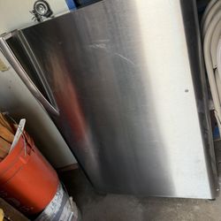 Frigidaire Fridge Doors 