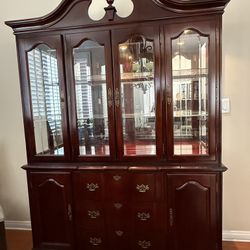 2 Piece China Cabinet