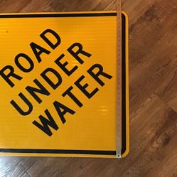 Official Diamond 30” Road Sign, Heavy Gauge Aluminum