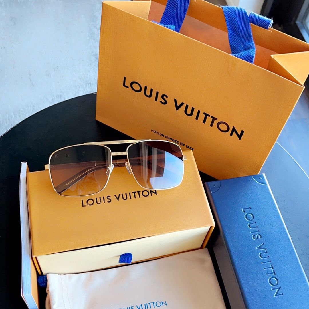 Louis Vuitton Aviator Gold Men’s And Women’s Unisex Sunglasses Shades 