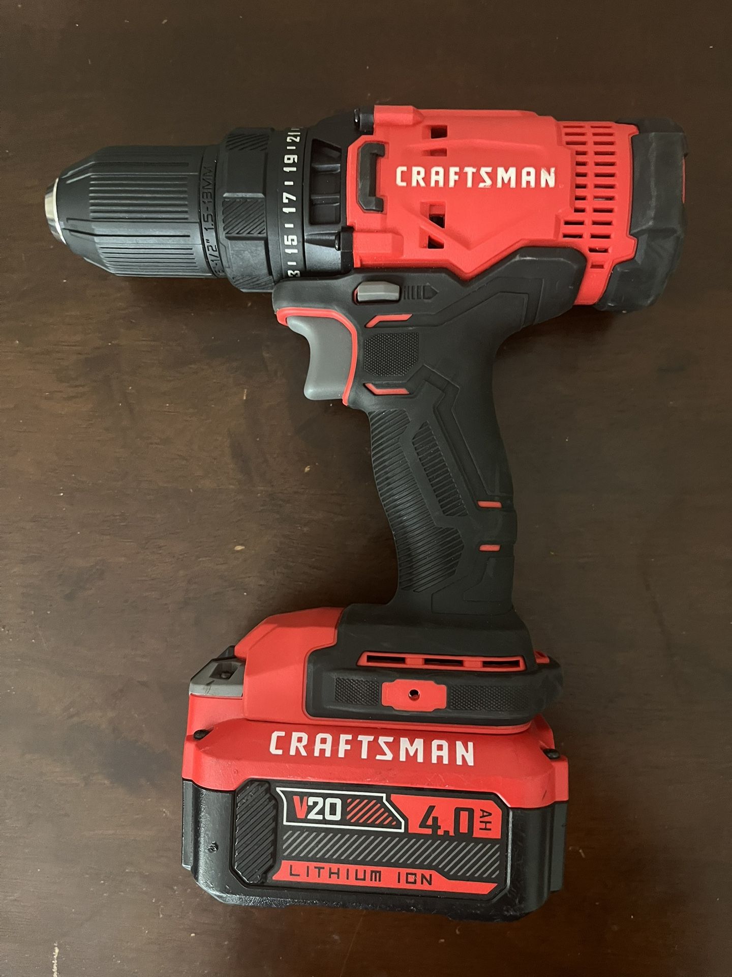 Craftsman Drill V20 2(2ah) Batteries And Charger